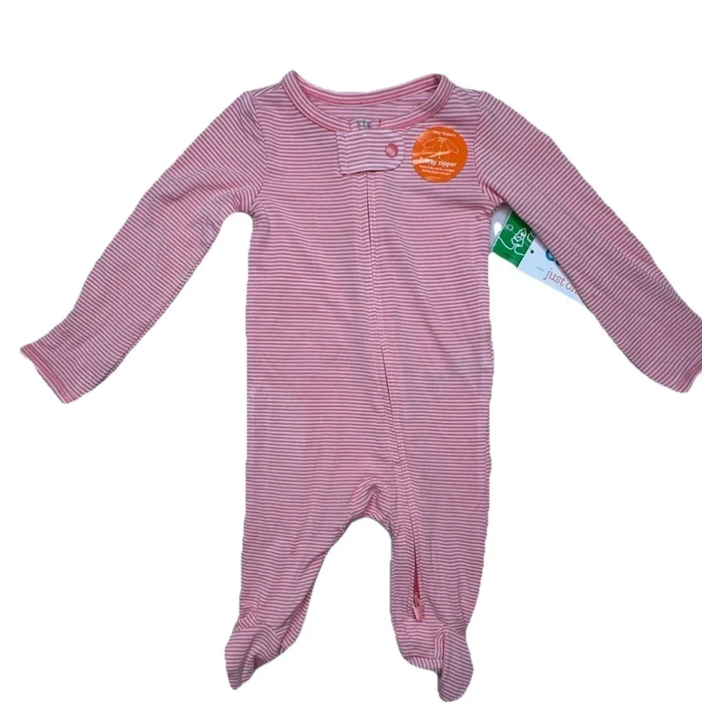 Carter’s Baby Boys  Girls Green Footed Romper 2 Way Zipper Size New Born